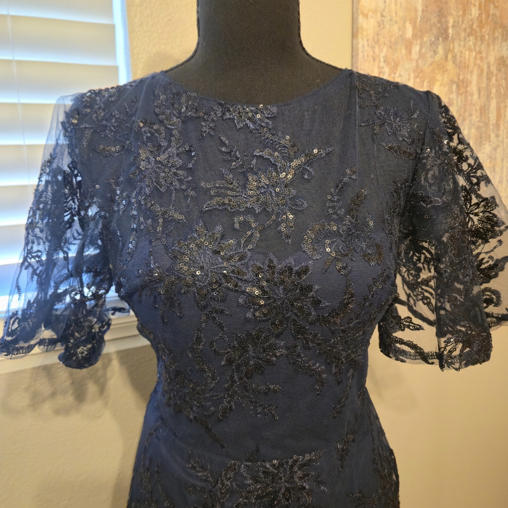NWOT Elegant Navy Lace Evening Gown